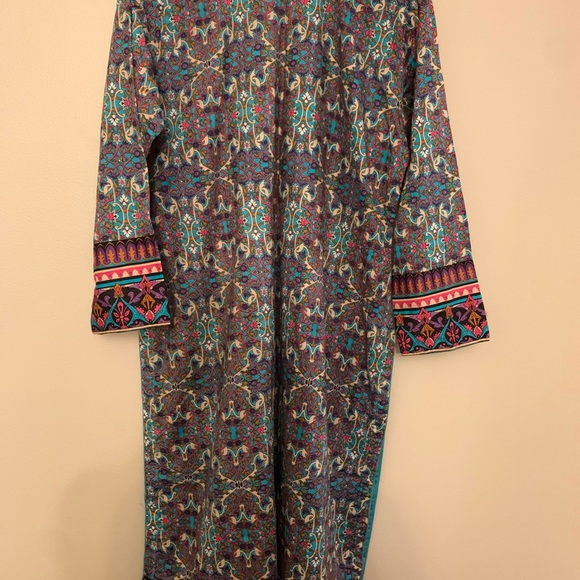 Indian/Pakistani Tunic (Kurta) - Picture 5 of 8